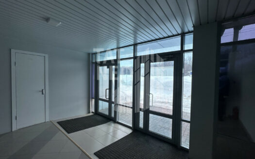 1k коммерческая, Родины ул., 43 6a18fd0694408750af5ee27840711033810d7844a63a1fde5295919f5cb3bc54