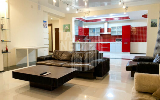 3k квартира, Тельмана ул., 13 bfcb901d7cf73df4cb8a72f2cb4efc3bd5a74ed0d1022f2106a68cb07fa52c95