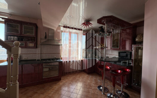 4k квартира, Жуковского ул., 2/11 55996240d40ca0c89ad8e20d5b805d2cb027bfcb5568d8698d9c52917bf69ed2