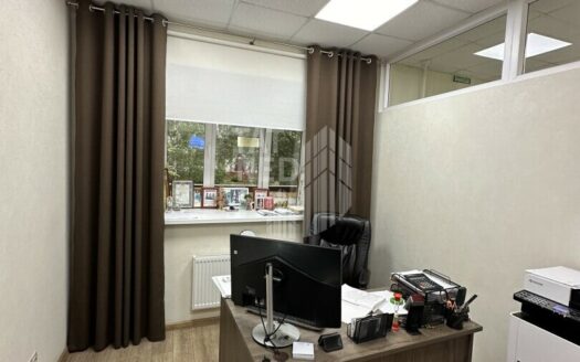 коммерческая, Академика Лаврентьева ул., 9 710d8b369dfa23010bb54138aa0c36da839e51742a837834f05f40f13ca5c736